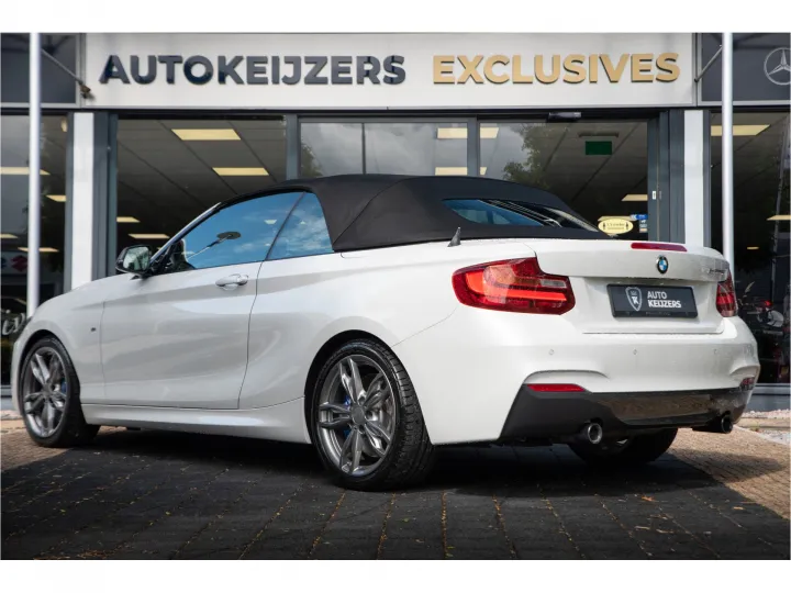 BMW 2 Serie Cabrio M235i High Executive  Image 4