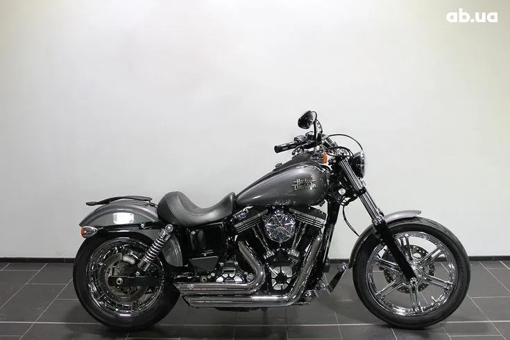 Harley-Davidson FXDB Image 8